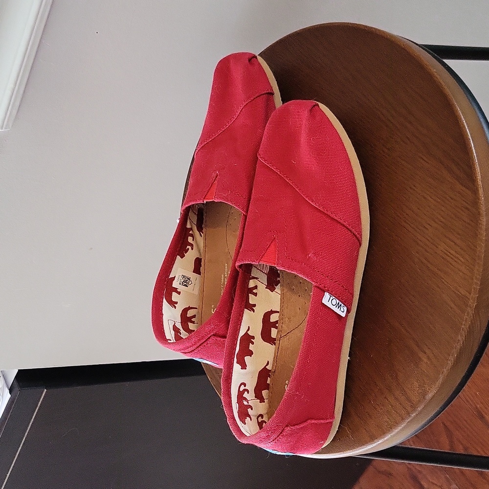 Toms Shoes, 6.5, Red